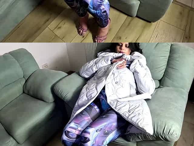 Downjacket Cock Worship. Sloppy Deepthroat, Spit and Double Cum on Coat