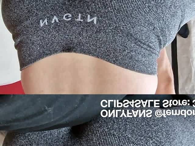 Amateur Lapdance with Big Ass in Leggings