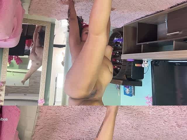 Naked Farting Yoga Session Chubby Latina Ebony Big Ass Relaxing