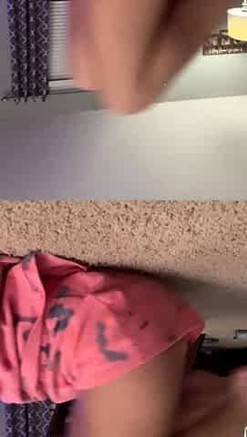 Young amateur teen in solo masturbation getting kinky