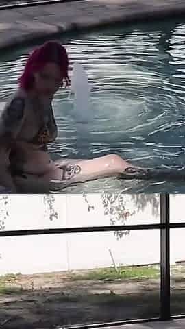 Pool Blowjob with Pedsrmeds