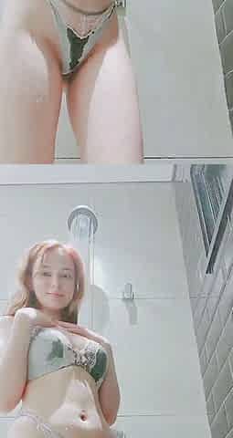 Amateur redhead masturbates then gives a blowjob