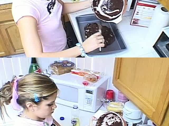 Teen Topanga Baked and Orgasm