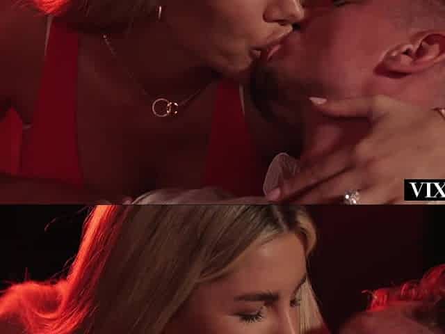 Blonde bimbos Era and Ema surprise lucky cock with morning 3some