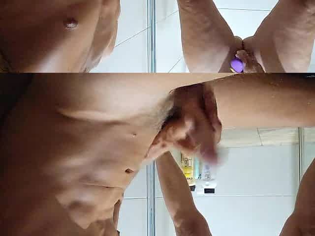 ROOMMATES GIRLFRIEND SQUIRTS ON MY PENIS