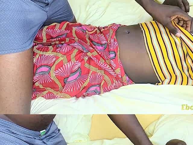 Amateur movie, Glamorous Afro woman withdraws her loincloth in the village