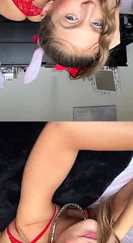 Hot amateur webcam teen masturbates for their fans