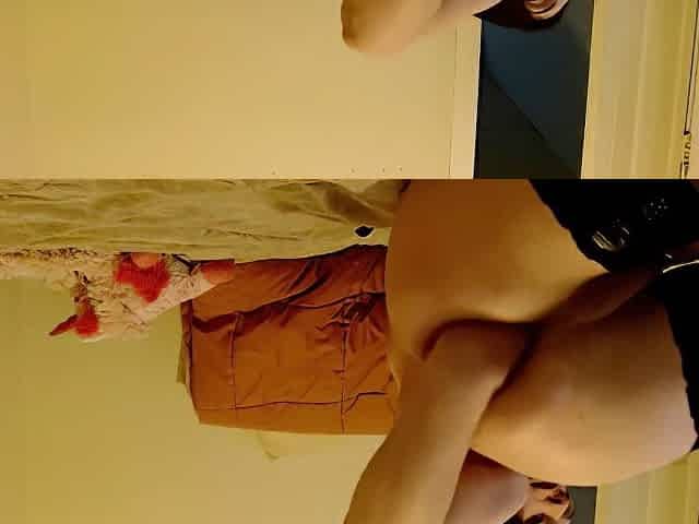 Lily Star Takes Fist And Prolapse For Very First Time!