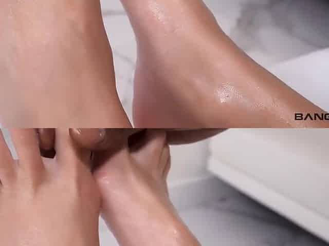 Dalia Kate And Kate Dalia - Beauty Takes Every Inch Of Bbc