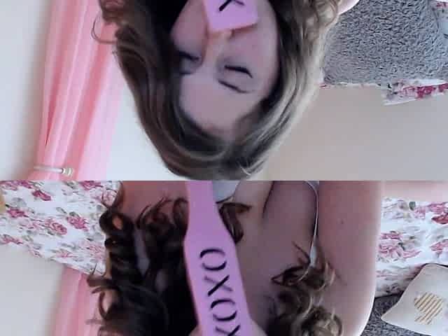 Brunette Solo Webcam Masturbation