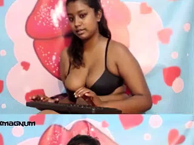 Indian Amateur's Sneak Peek on Webcam