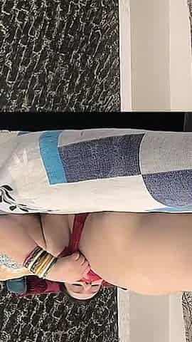 Desi Village Girl Exposed Her Pussy Masterbation