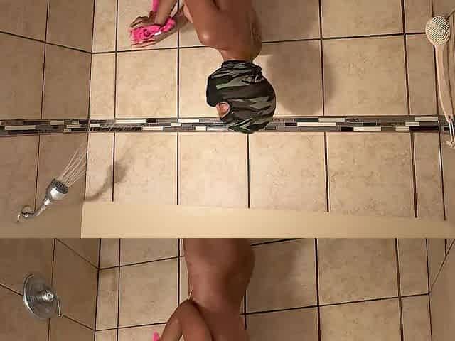 Shower time showing my sexy body whilst going live!