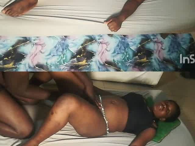 The Boss on a Trip and His Wife Invite Me Into the Marital Bedroom for a Match of Legs in the Air
