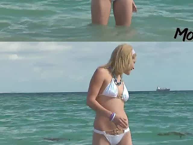 MOFOZO.com - This Is How To Pick Up A Golden-haired Model At The Beach
