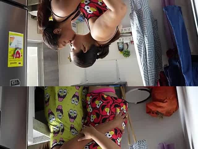 Lesbian Game, They Kiss, Lick And Suck Each Others Pussies