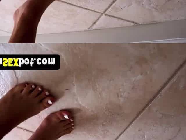 This babe indeed wanted this taboo quickie bang