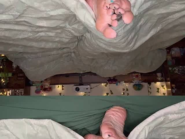 Sleepy Size 16 Soles