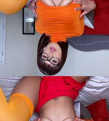 Big boobs milf masturbates with her dildo