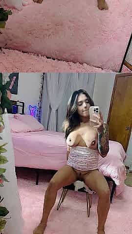 Breasty mother i'd like to fuck makes herself squirt Allienicolee