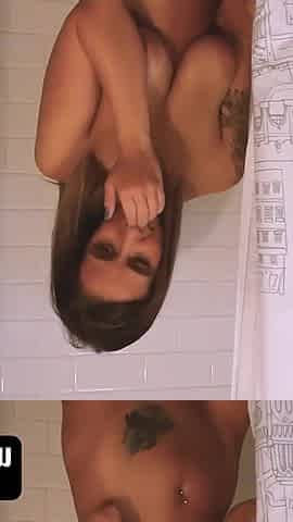 Stepsis Loves Me - Sly dude stumbles across her stepsisters nakedness as she takes a shower