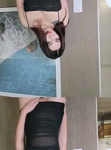 Small titted brunette teen fingering on the bed