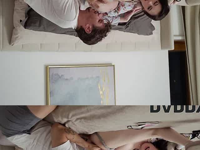 Anna De Ville gets her bald pussy railed in reverse cowgirl