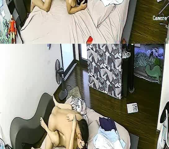 Amateur Asian Couple Frigging On Cam