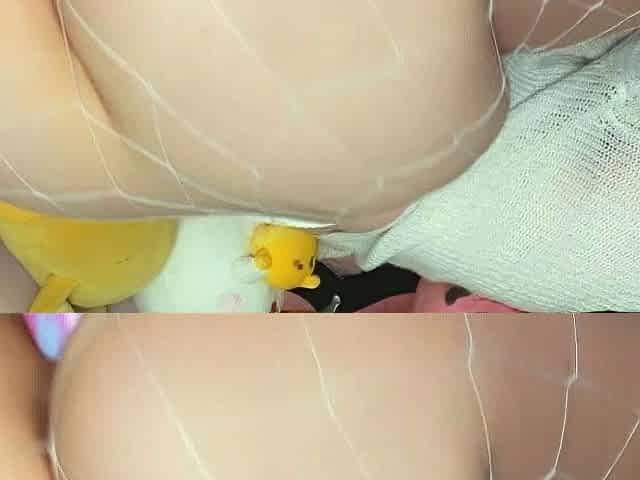 Big boobs milf masturbating