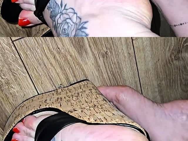 Blonde Babes Foot Fetish Lovers