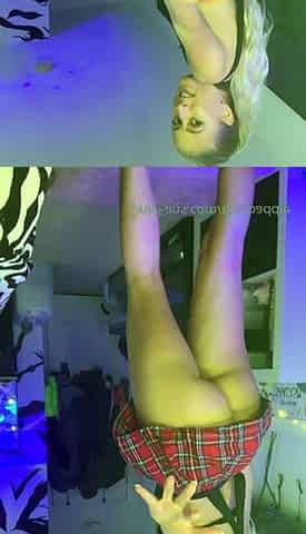 Amateur Blonde Teen Plays Solo with Toy Webcam Porn