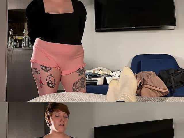 Casting Curvy: Inappropriate Pictures with large BOOBIE Step-Sis