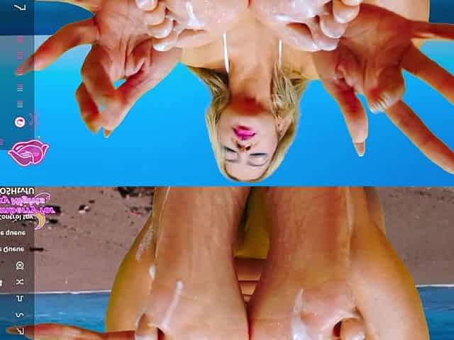 Hot Colombian Shows You Her Ass on the Beach
