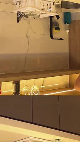 I Get Stuck on the Kitchen so My Stepmom Can Fuck Me However She Wants!