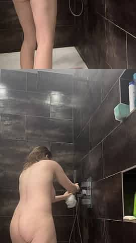 Hot Blonde with Natural Tits Is Taking a Shower