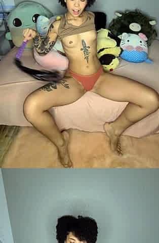 Amateur Teen Strips And Masturbates For Webcam Video