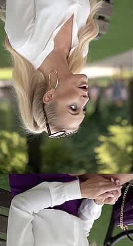 1st professional hot UPSKIRT fotoshooting in a public park - (AI-Entertainment)
