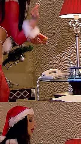 Curvy Latina Slut Deepthroats Santa Cock and Gets Creamed