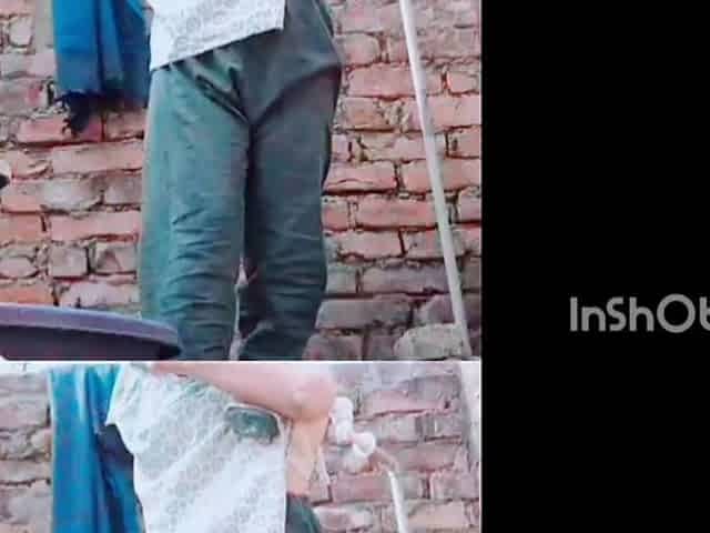 Change Your Clothes After Bathing and Then Massage Your Pussy