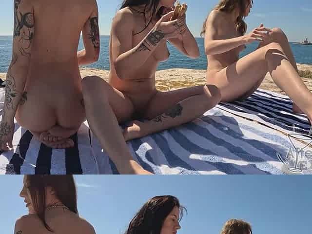 Dora And Gabriela Lati Getting Miss Pussycats Helping Hand Mutual Masturbation On Vacation In Ocean