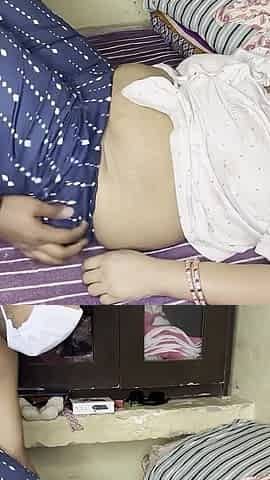 Padosan Ki Jawani Dekh Kar Padosi Pagal Ho Gaya - Haath Pakad Ke Bina Ruke Chudai Ki Desi Rough Sex