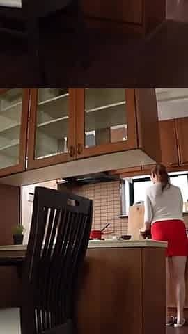 Risky Heat Rises as Married Mary Unleashes Her Bold, Overwhelming Curvy Presence -scene.3