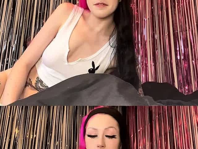 Masturbating solo babe loves her toys