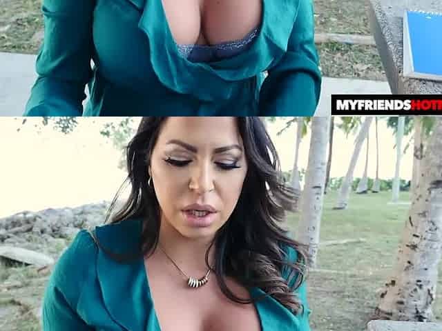 Hot Latina MILF Julianna Vega gets fucked