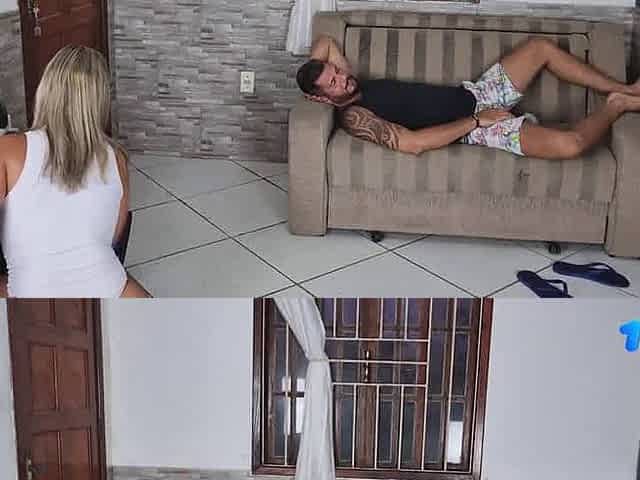 Big Ass neighbor got homemade porno with mom - insatiable xxx!