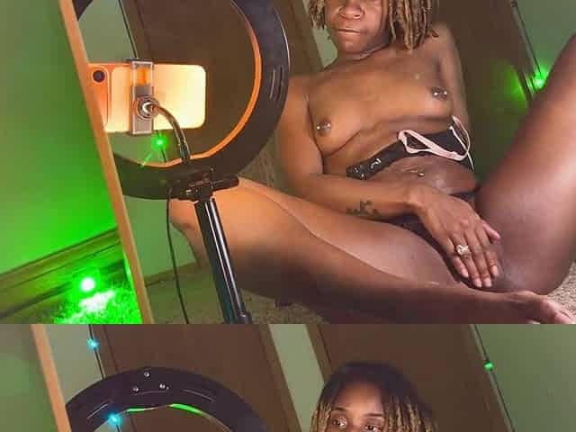 Hot Black Doxy Wishes Her Taut Cunt Screwed Hard