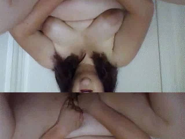 BBW Amateur with Small Breasts on Webcam