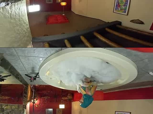 Pussy To Mouth In The Jacuzzi With Mia Niqab