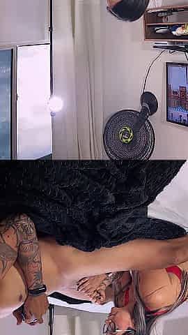 Colombian mother I'd like to fuck gives her partner a great tugjob