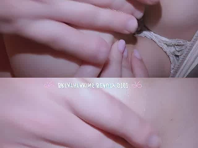 eighteen YEARS OLD CUTIE IS SO CUTE THAT MY PETITE RAMROD EVEN COULDN'T GO INTO HER ANUS
